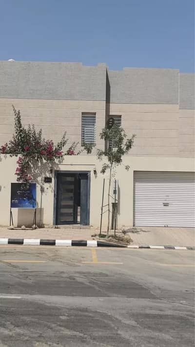 4 Bedroom Villa for Sale in North Riyadh, Riyadh - Villa for Sale – Khuzam Suburb (Diyar Al Saad Project)