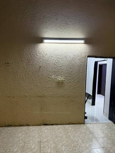 3 Bedroom Apartment for Rent in East Riyadh, Riyadh - Apartment with 3 bedrooms for rent in Al-Rimal