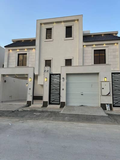 دور 3 غرف نوم للبيع في جنوب الرياض، الرياض - دور ارضي مساحة 300 متر حي بدر