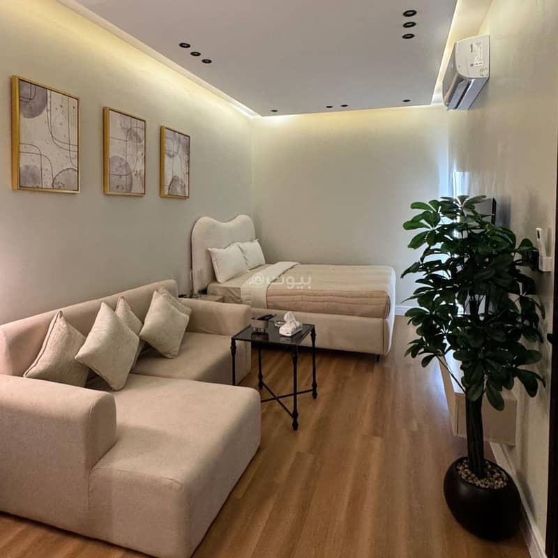Soft and elegant studio