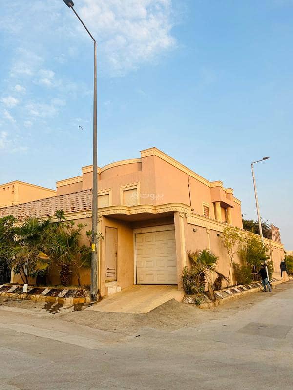 For sale, a corner villa at the value of the land in Al-Nakhil Al-Gharbi neighborhood.