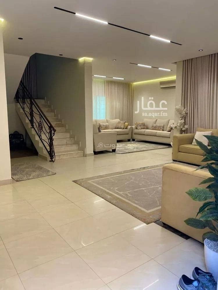 Villa for Sale Located on Al-Safa Street , Al-Rabie District , Riyadh City , Riyadh Region .