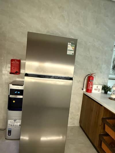4 Bedroom Apartment for Sale in Al Hamra, Al Khobar - Apartment in Al Hamra 4 bedrooms 700000 SAR - 87767890
