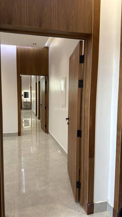 3 Bedroom Floor for Sale in East Riyadh, Riyadh - Property for Sale