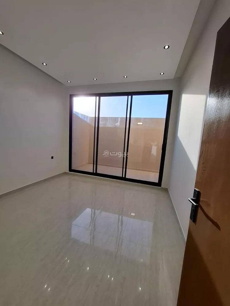 Floor For Sale in Okaz, Riyadh