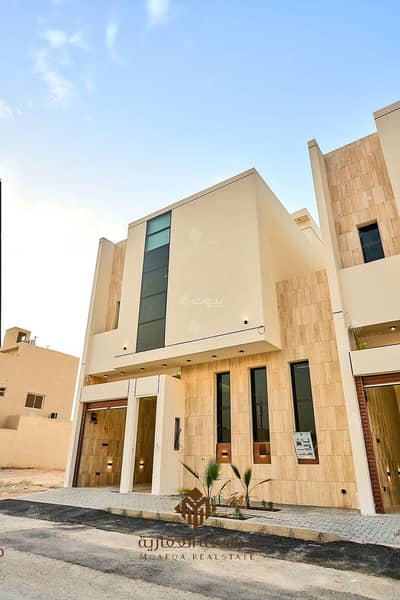 6 Bedroom Villa for Sale in West Riyadh, Riyadh - Villa with an area of 200 m in Al-Mahdiyah neighborhood