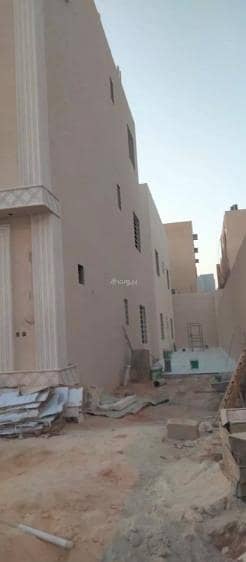 3 Bedroom Residential Building for Sale in East Riyadh, Riyadh - Residential Building For Sale in Al Qadisiyah, Riyadh