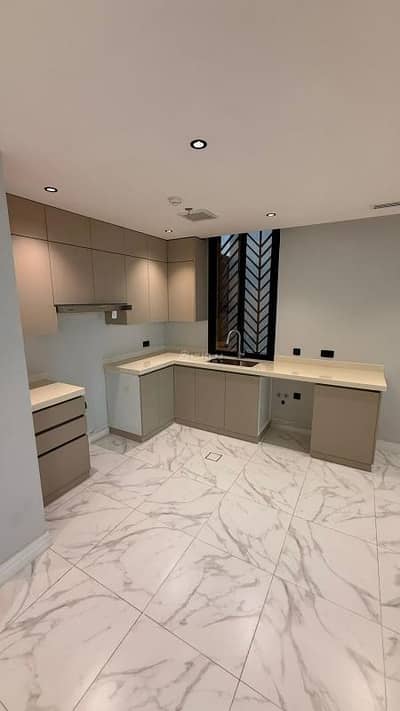 3 Bedroom Flat for Rent in North Riyadh, Riyadh - Apartment for rent in Riyadh, Al-Malqa neighborhood, new