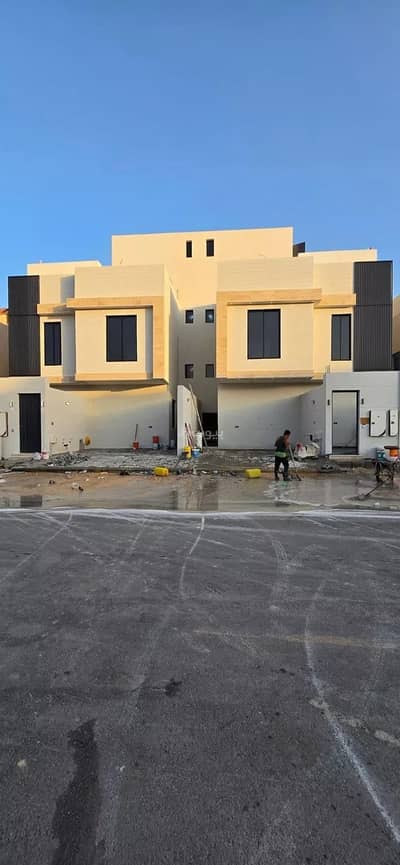دور 3 غرف نوم للبيع في غرب الرياض، الرياض - دور للبيع في حي العريجاء الغربية، الرياض