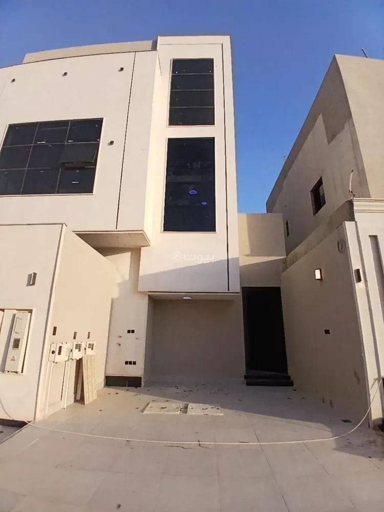 For Sale: Ground-floor home on Jabal Al-Barm Street, Al-Rimal District, Riyadh, Riyadh Region