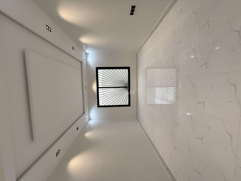 Villa in South Riyadh，Badr 5 bedrooms 880000 SAR - 87622773