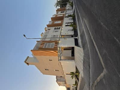 6 Bedroom House for Sale in North Jeddah, Jeddah - Duplex houses for sale in Jeddah, Abhur, Al-Lu'lu' neighborhood.