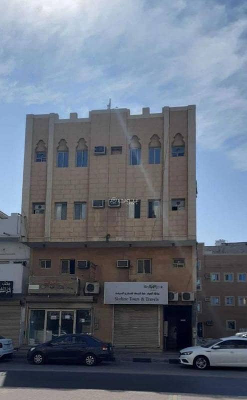 Hospital street next to Al-Durra station