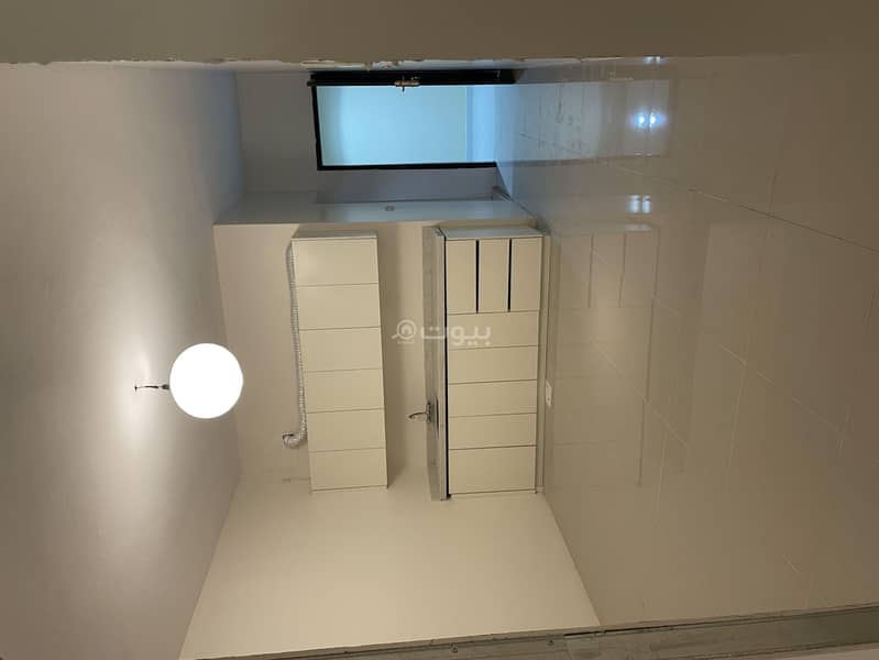 Residential Building in Mishrif 13000 SAR - 87772071