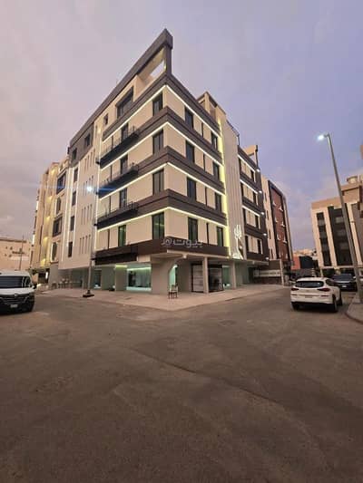 4 Bedroom Apartment for Sale in North Jeddah, Jeddah - 4-bedroom apartment in Al Rawda neighborhood on two streets for sale, immediate occupancy, new.