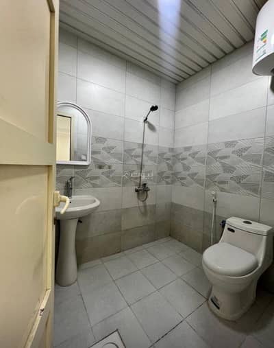 4 Bedroom Apartment for Sale in Al Nur, Dammam - A property for sale in Dammam, in Al-Noor neighborhood, 4 rooms for 375,000.