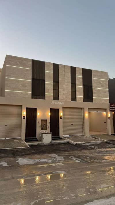 دور 3 غرف نوم للبيع في جنوب الرياض، الرياض - دور للبيع في عكاظ، الرياض