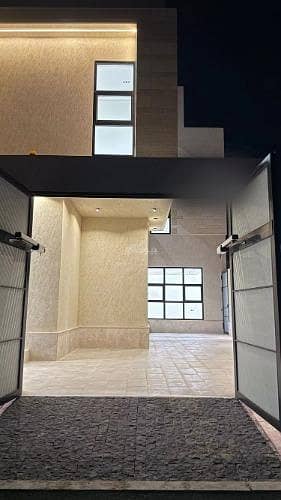 5 Bedroom Villa for Sale in West Riyadh, Riyadh - Villa For Sale in Al Mahdiyah, Riyadh