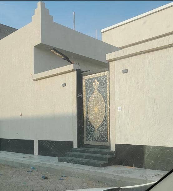 للبيع فيلا بحي الملك خالد بعنيزة