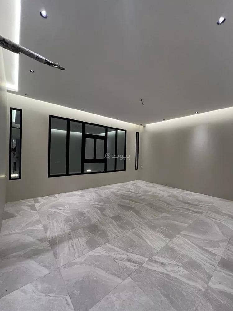 For Sale | Two Apartments & a Rooftop Unit in Al-Khadra District – Makkah