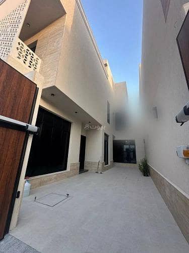 6 Bedroom Villa for Sale in West Riyadh, Riyadh - Villa For Sale in Al Mahdiyah, Riyadh