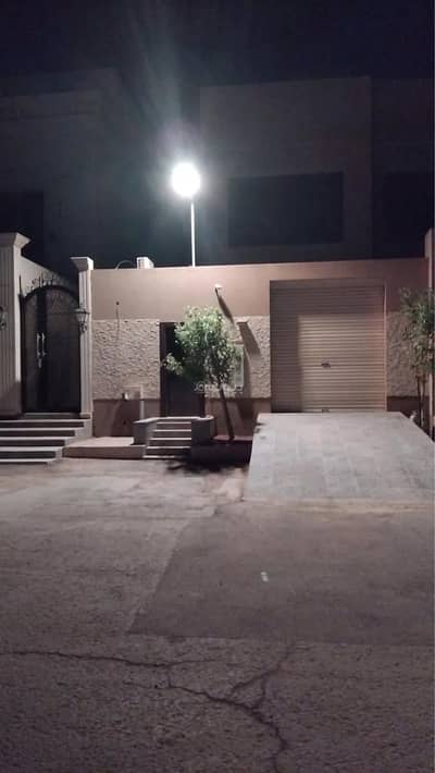 4 Bedroom Villa for Rent in West Riyadh, Riyadh - Property for Sale
