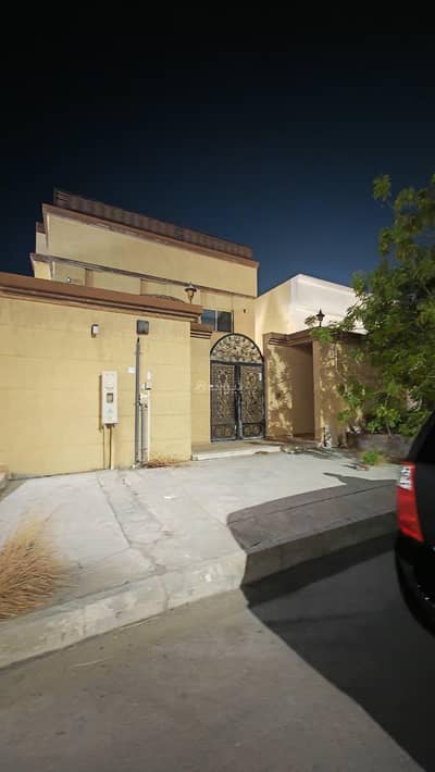 10 Bedroom Villa for Sale in Al Shati Al Sharqi, Dammam - Villa in Al Shati Al Sharqi 10 bedrooms 1650000 SAR - 87771920