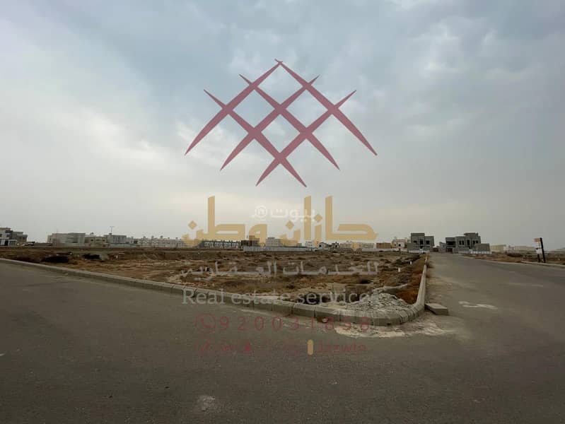 Piece number 1272 in the 250 plan, Al-Mohammadiyah neighborhood located in the city of Jazan. Piece number 1272 in the 250 plan, Al-Mohammadiyah neighborhood located in the city of Jazan.