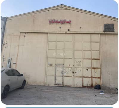 Warehouse for Rent in East Riyadh, Riyadh - Warehouse for rent in Al Sulay district, Riyadh