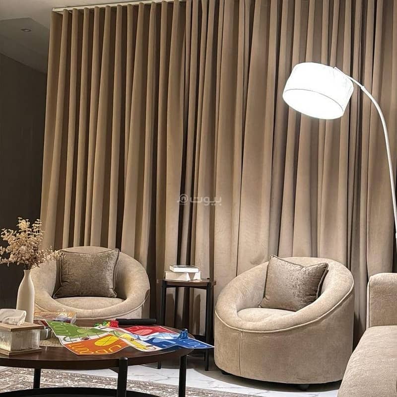 Room apartment and hall