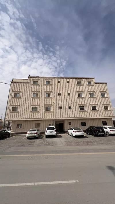 4 Bedroom Flat for Sale in West Riyadh, Riyadh - Apartment For Sale in Dhahrat Laban, Riyadh