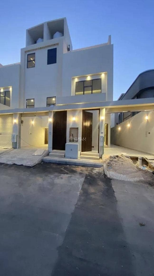 Floor For Sale in Al Zahrah, Riyadh