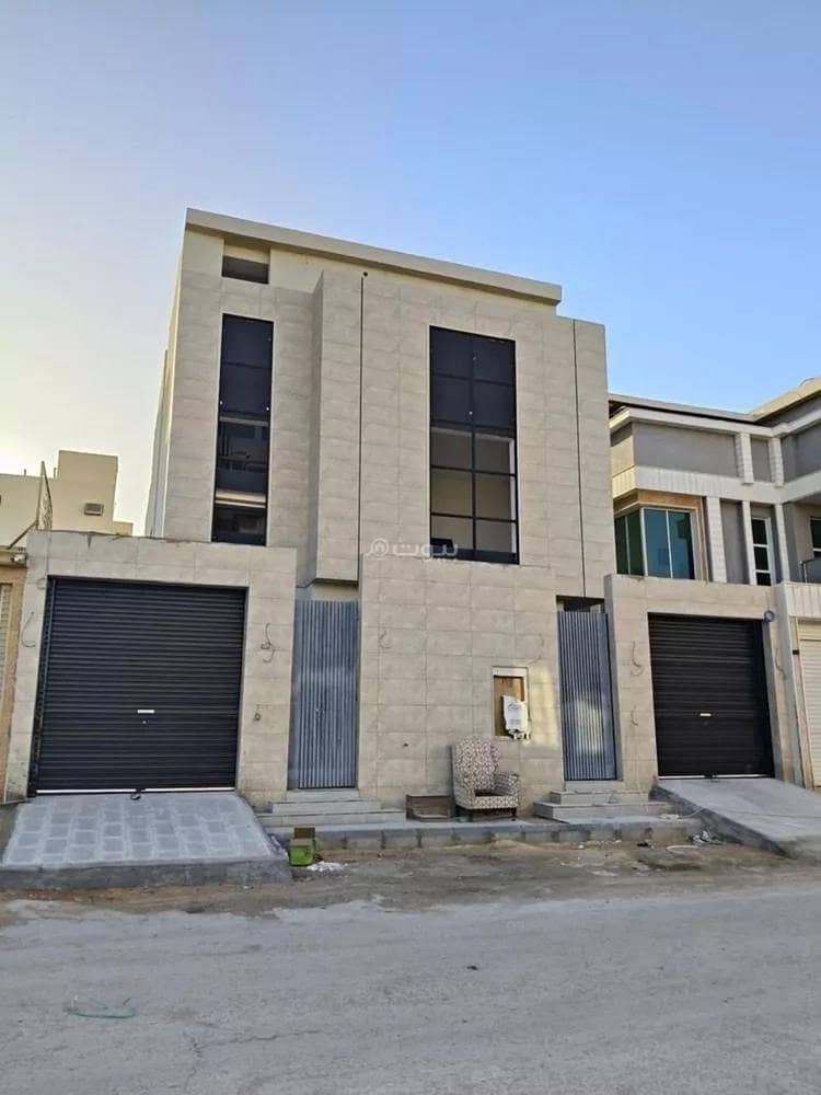 Floor For Sale in Tuwaiq, Riyadh