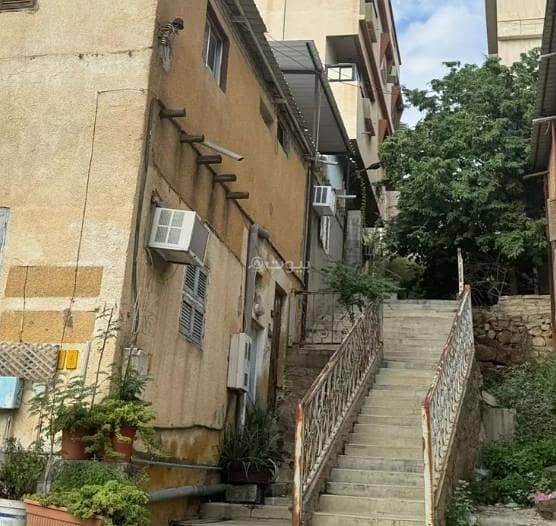 عمارة للبيع في حي الخالدية, مدينة امارة منطقة مكة المكرمة - الطائف, منطقة مكة المكرمة