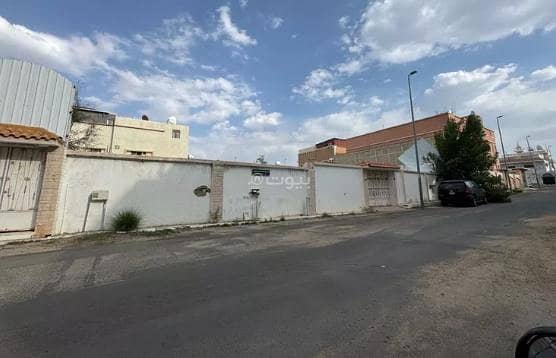 أرضين سكنية متجاورتين للبيع – الطائف