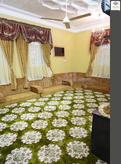 4 Bedroom Residential Building for Sale in Al Rawdah, Jazan - Residential Building For Sale in Al Rawdah, Jazan