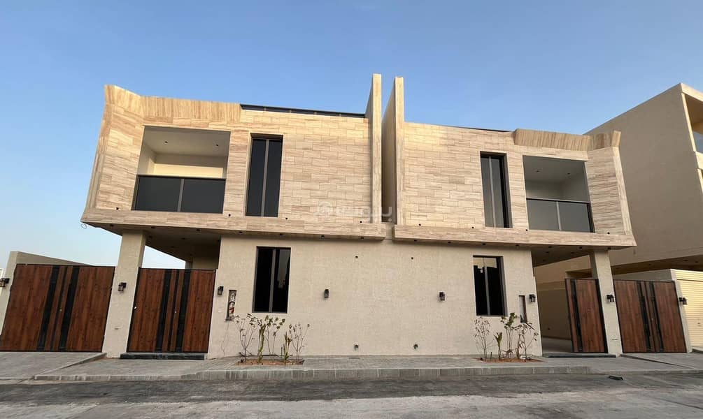 فيلا فاخره بمساحة ٣٠٠ م بحي المهديه