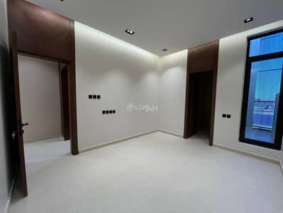 5 Bedroom Villa for Sale in West Riyadh, Riyadh - Luxury villa in Al-Mahdiyyah neighborhood