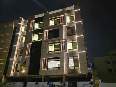 5 Bedroom Apartment for Sale in North Jeddah, Jeddah - A five-bedroom apartment for sale in Jeddah, Al-Nuaim district.