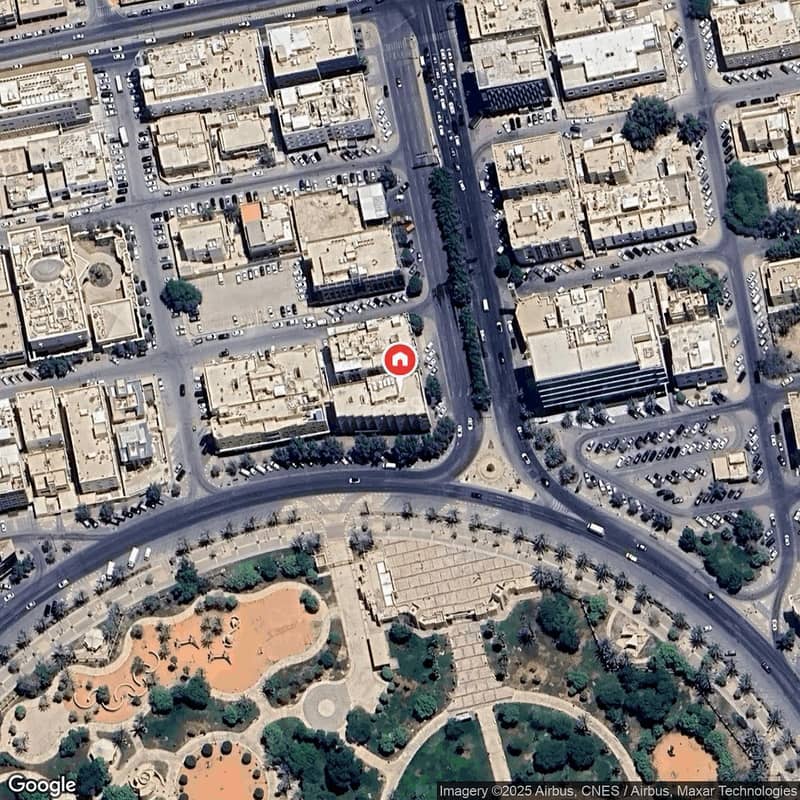 مبنى معارض للإيجار في الملز، وسط الرياض مبنى معارض للإيجار في الملز، وسط الرياض