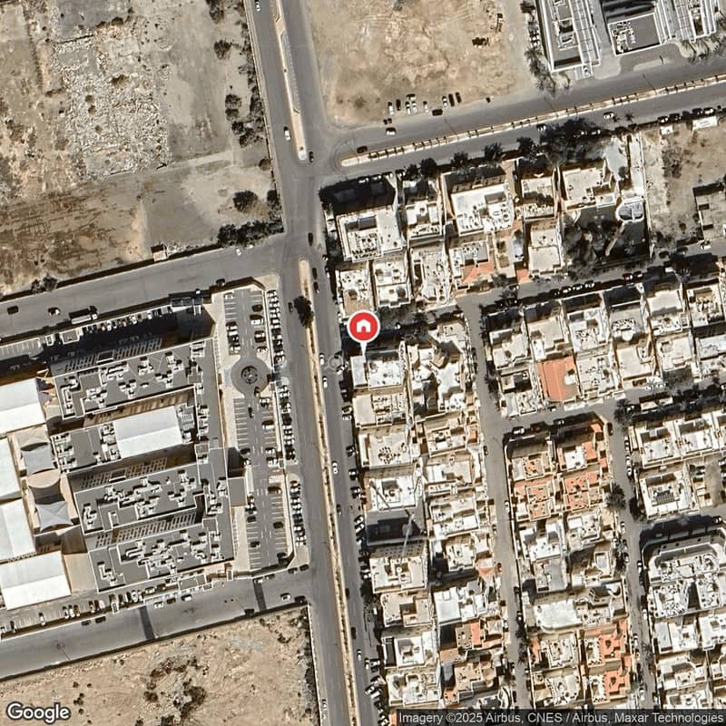 Showroom in North Jeddah,Al Nahdah 300000 SAR - 87693082 Showroom in North Jeddah,Al Nahdah 300000 SAR - 87693082