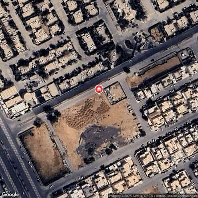دور 4 غرف نوم للبيع في شرق الرياض، الرياض - عقار للبيع