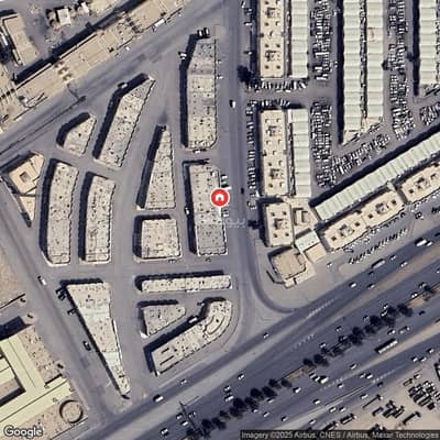 معرض  للايجار في وسط الرياض، الرياض - مبنى معرض للإيجار في منفوحة، الرياض