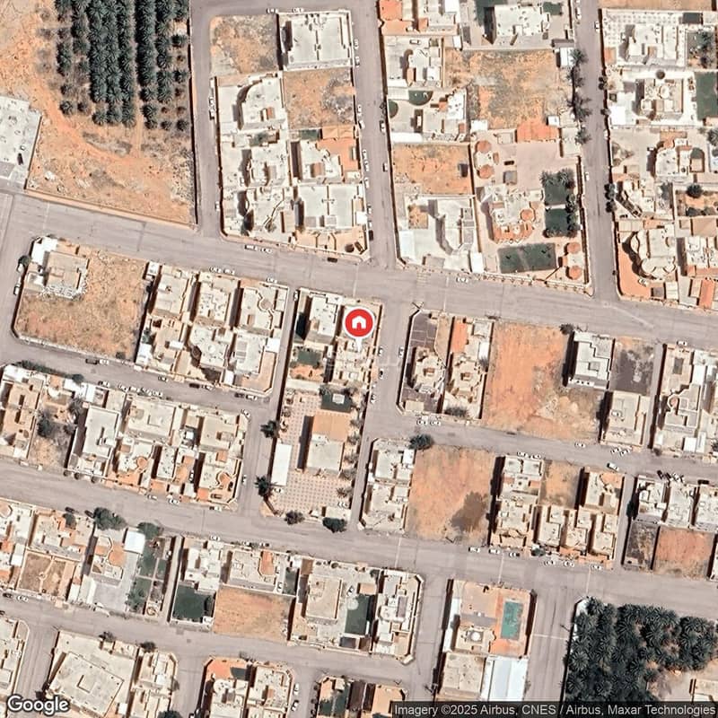 Floor For Rent in Al Khalij, Al Bukayriyah