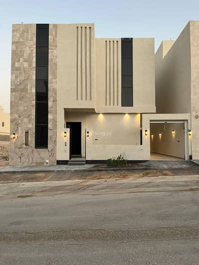 5 Bedroom Villa for Sale in West Riyadh, Riyadh - 5-bedroom villa for sale in Al Mahdia