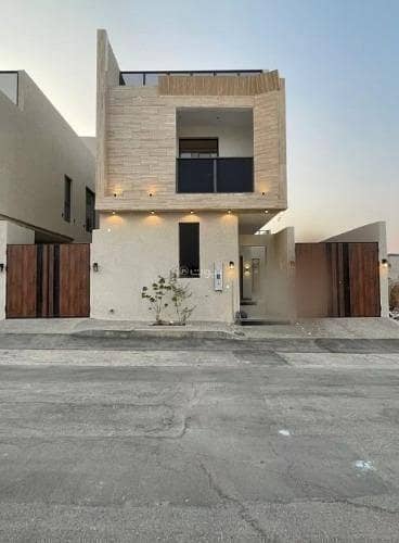 7 Bedroom Villa for Sale in West Riyadh, Riyadh - Villa For Sale in Al Mahdiyah, Riyadh