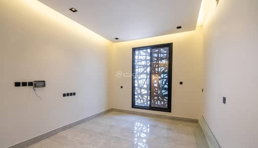 بيت شعبي 6 غرف نوم للبيع في شمال الرياض، الرياض - بيت للبيع في شارع العباس بن جرير, حي العارض, مدينة الرياض