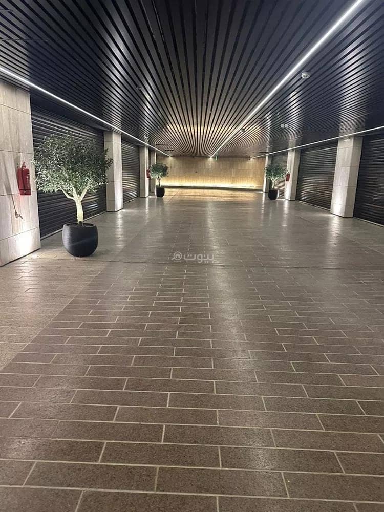 Floor for Rent on Abu Bakr Al-Siddiq Street, Al-Arid District, Riyadh City, Riyadh Region.