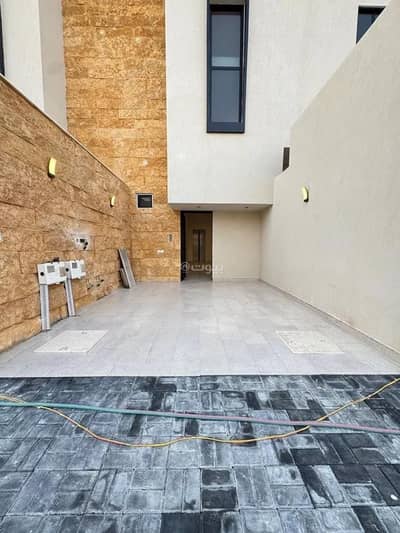 4 Bedroom Apartment for Sale in East Riyadh, Riyadh - Apartment For Sale in Al Khaleej, Riyadh