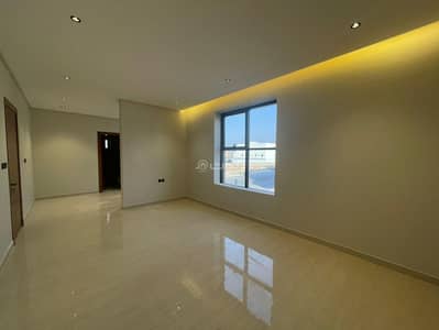 5 Bedroom Villa for Sale in West Riyadh, Riyadh - Villa for sale